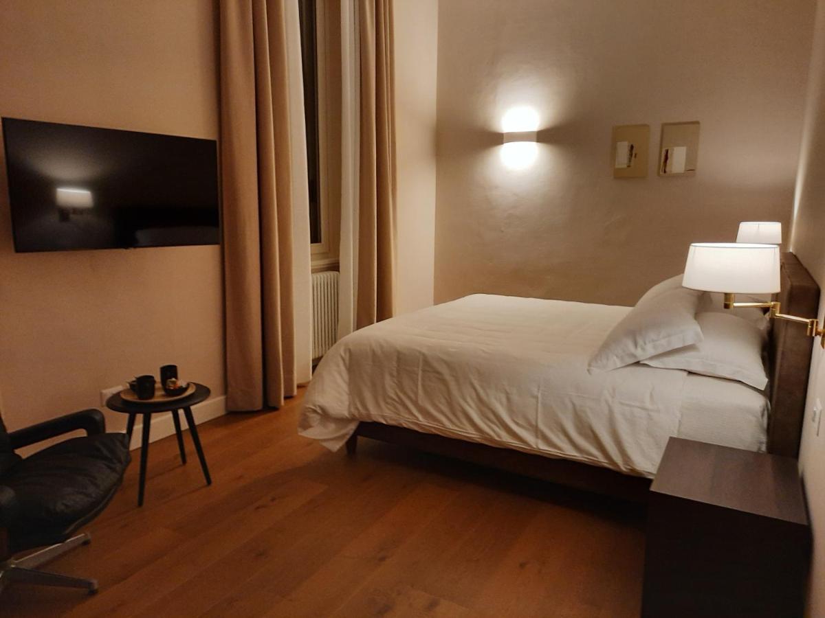 Santagata Bed&Breakfast Como Exterior photo