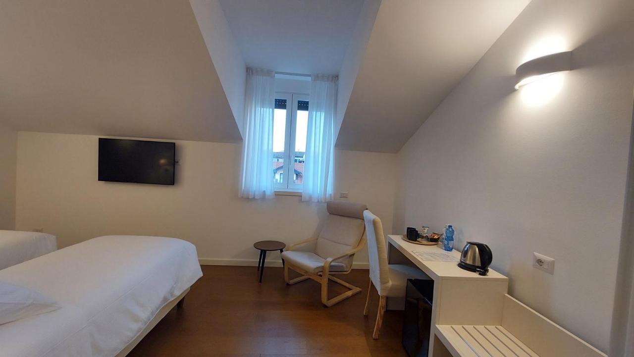 Santagata Bed&Breakfast Como Exterior photo