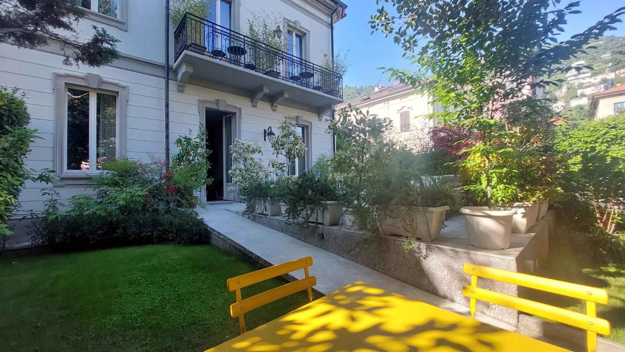 Santagata Bed&Breakfast Como Exterior photo